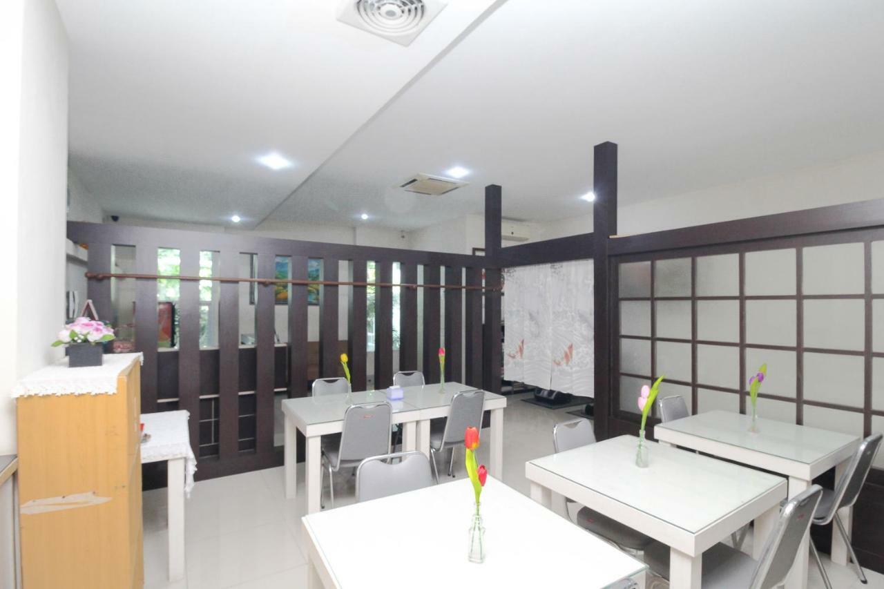Blossom Resident Blok M Jakarta Exterior foto