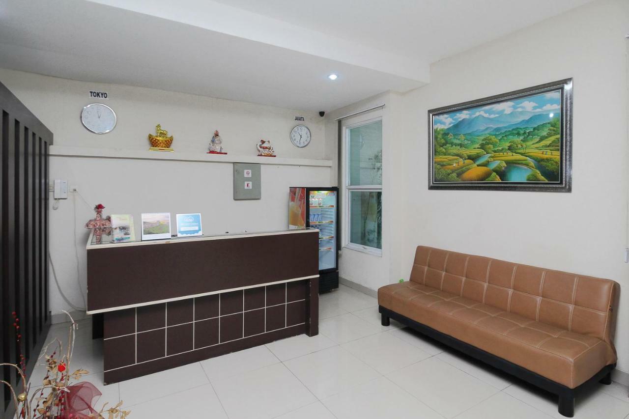 Blossom Resident Blok M Jakarta Exterior foto